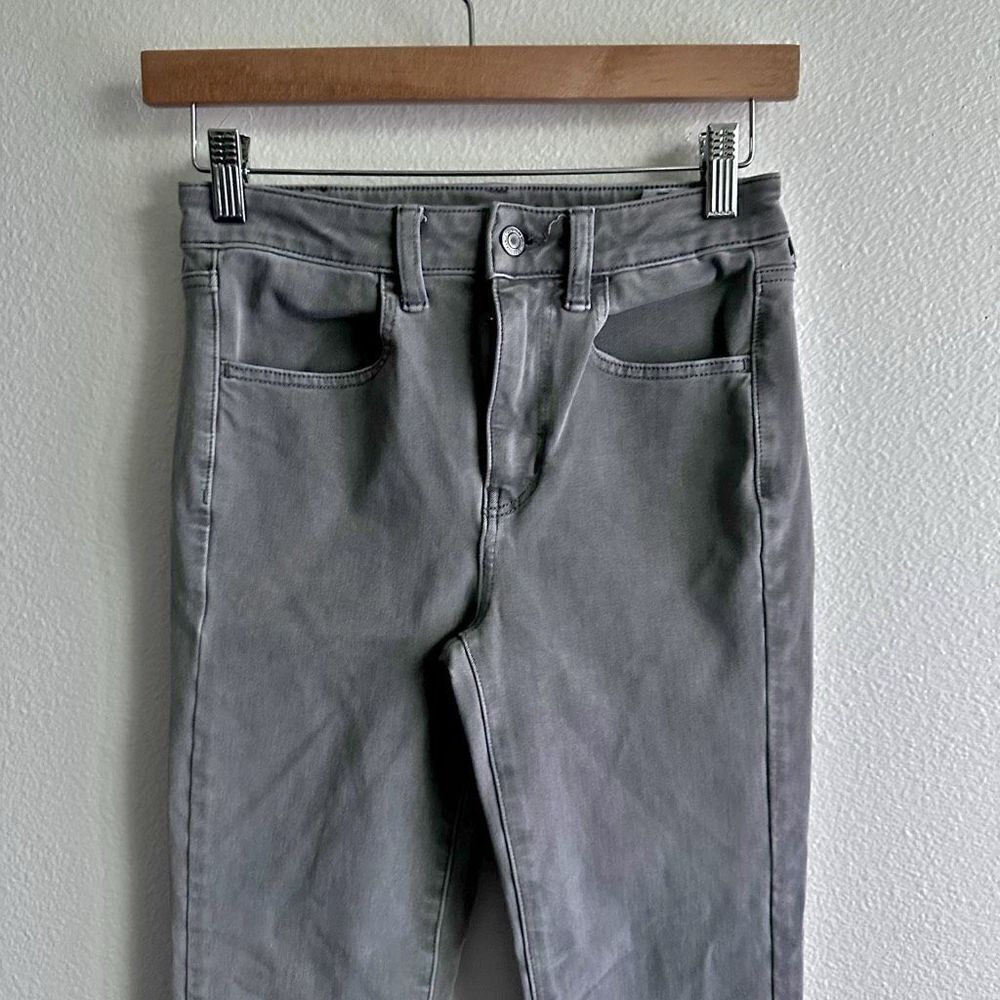 AMERICAN EAGLE | Gray Jeans Leggings Super High Rise Jeggings Raw Hem | Size 2